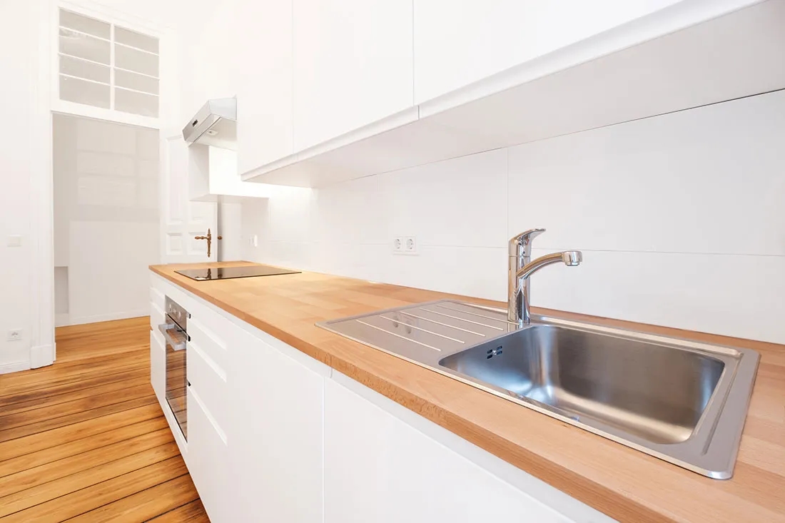 Ile kosztuje montaż blatu kuchennego? Sprawdź ceny w Twoim regionie
